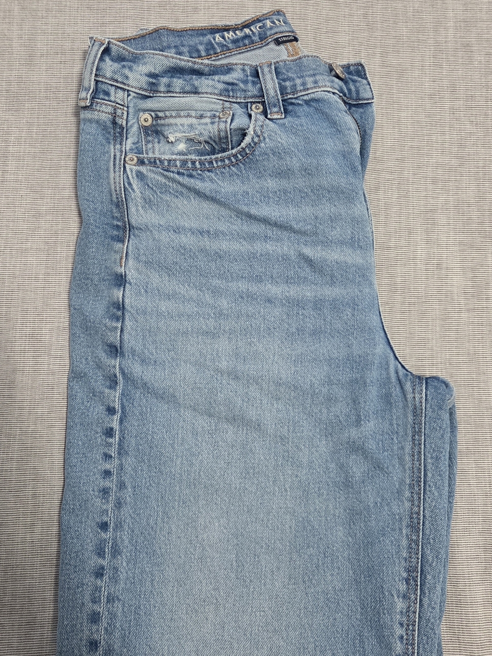 American Eagle Outfitters Light Blue Straight Jeans
